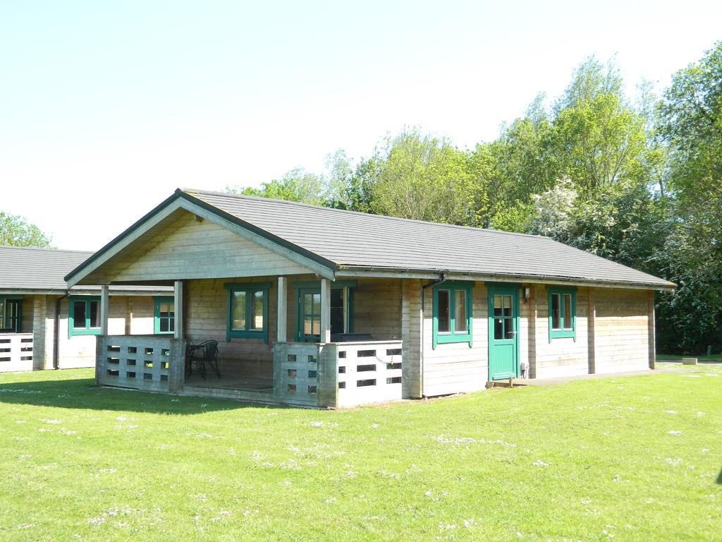 Lake Pochard Holiday Lodges South Cerney Camera foto